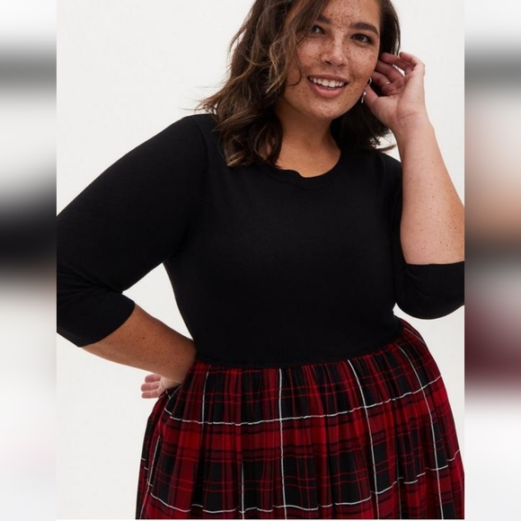 NWT Red Plaid Challis To Knit Dress - Picture 2 of 5